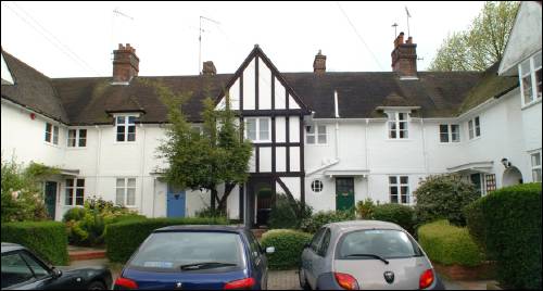 33+ Wordsworth Walk